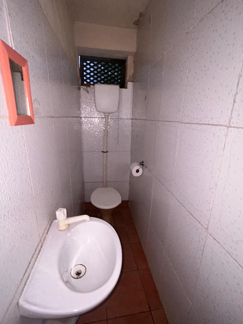Nuh Hostel オウロ・プレット エクステリア 写真