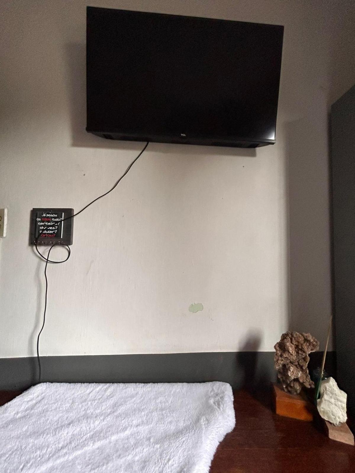 Nuh Hostel オウロ・プレット エクステリア 写真